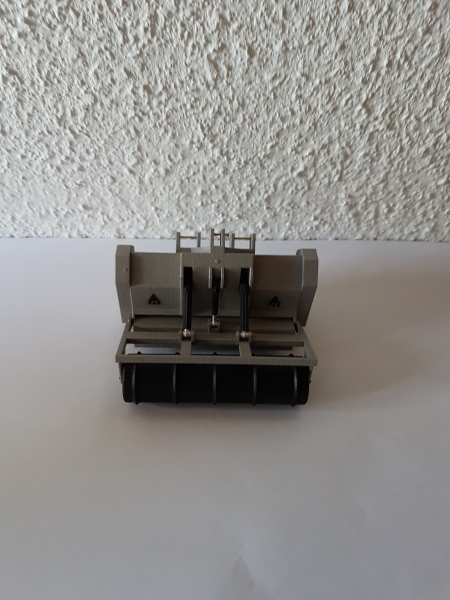 Forstmulcher lackiert